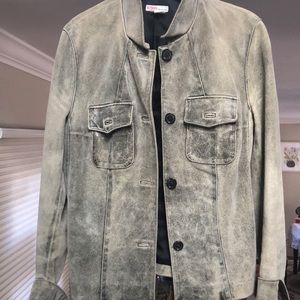 Beautiful distressed leather coat. Gray/Black